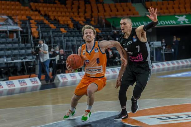 过这样的反 过这样的反