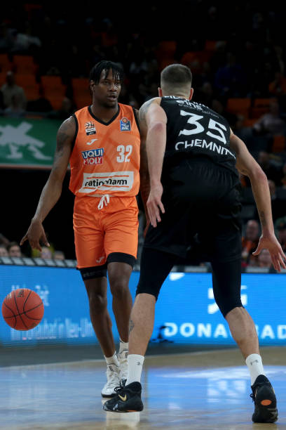 策略并存的 策略并存的