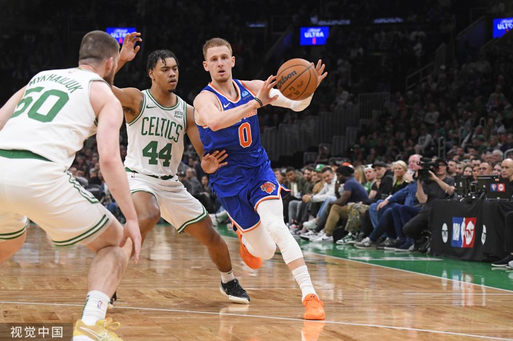 鹰等传球火 鹰等传球火