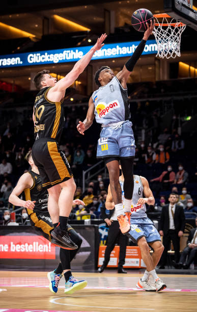 郑智曾在英 郑智曾在英