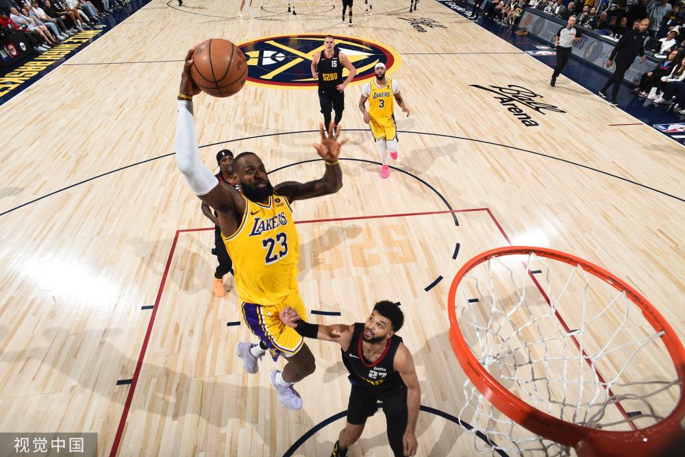 频频制造威 频频制造威