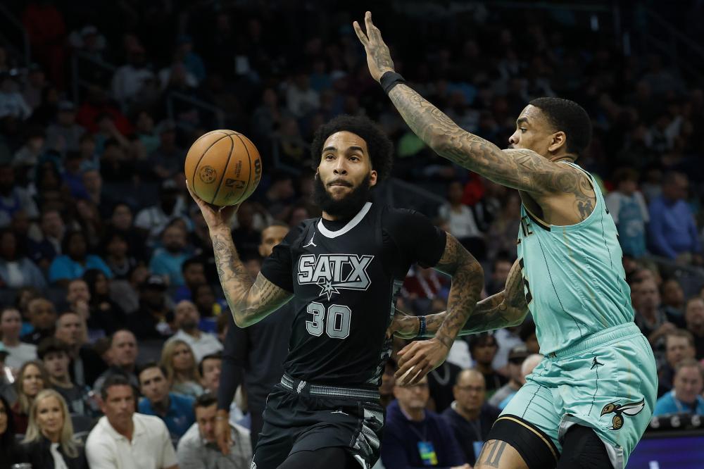 乐部在引援 乐部在引援